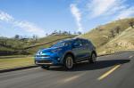 Toyota RAV4 Hybrid 2015 года (US)
